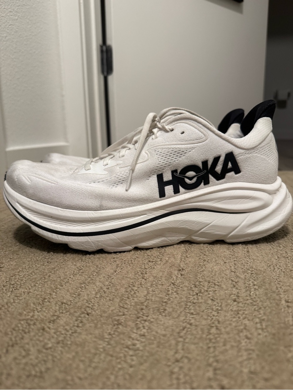 Hoka Clifton 10